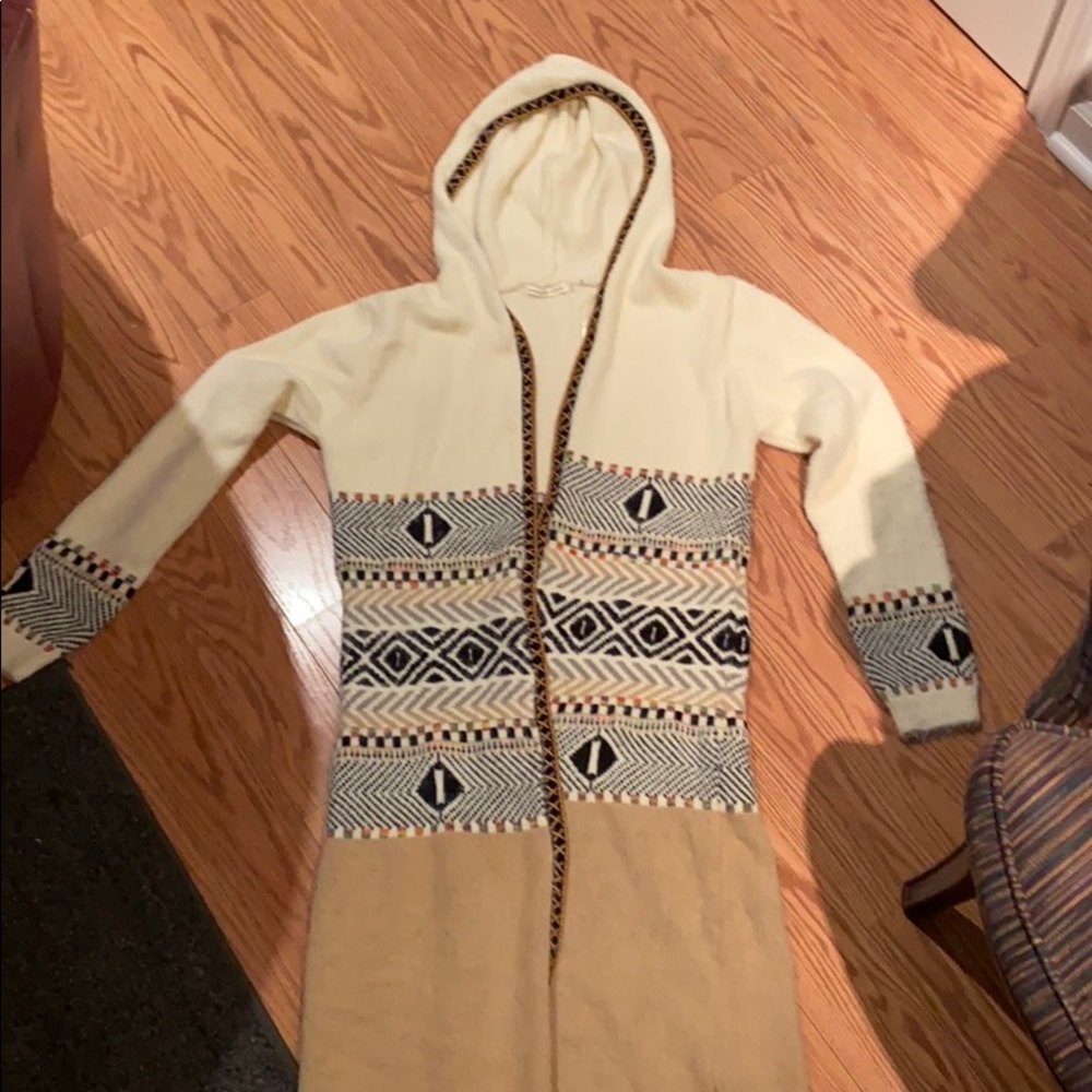 Long tribal hooded cardigan